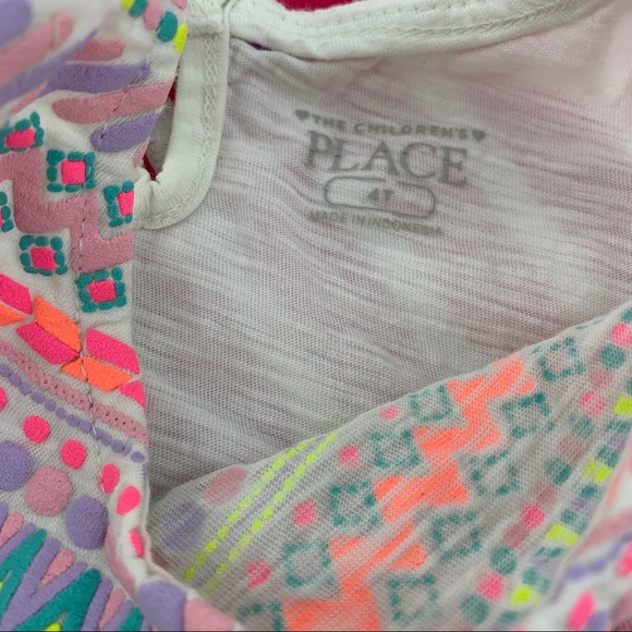 Tank top bundle - 4T - stripes/flowers/solids - Picture 4 of 10